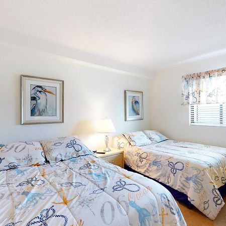 Plaza II Hotel Ocean City Room photo